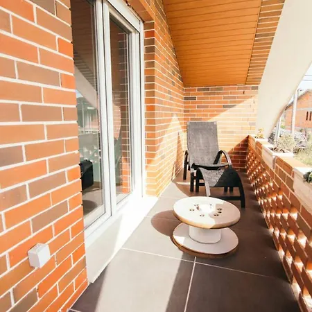 Charming House In With Garden View Ferienhaus Ponte de Vagos