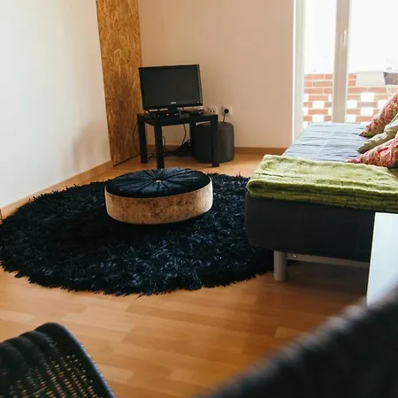 Charming House In With Garden View Ferienhaus Ponte de Vagos