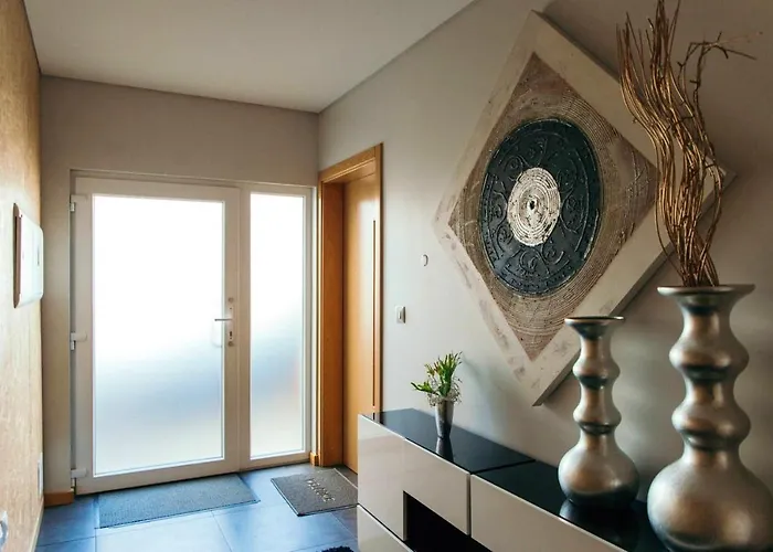 Charming House In With Garden View Prázdninový dům *