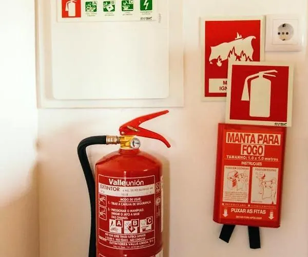 Charming House In With Garden View * Ponte de Vagos